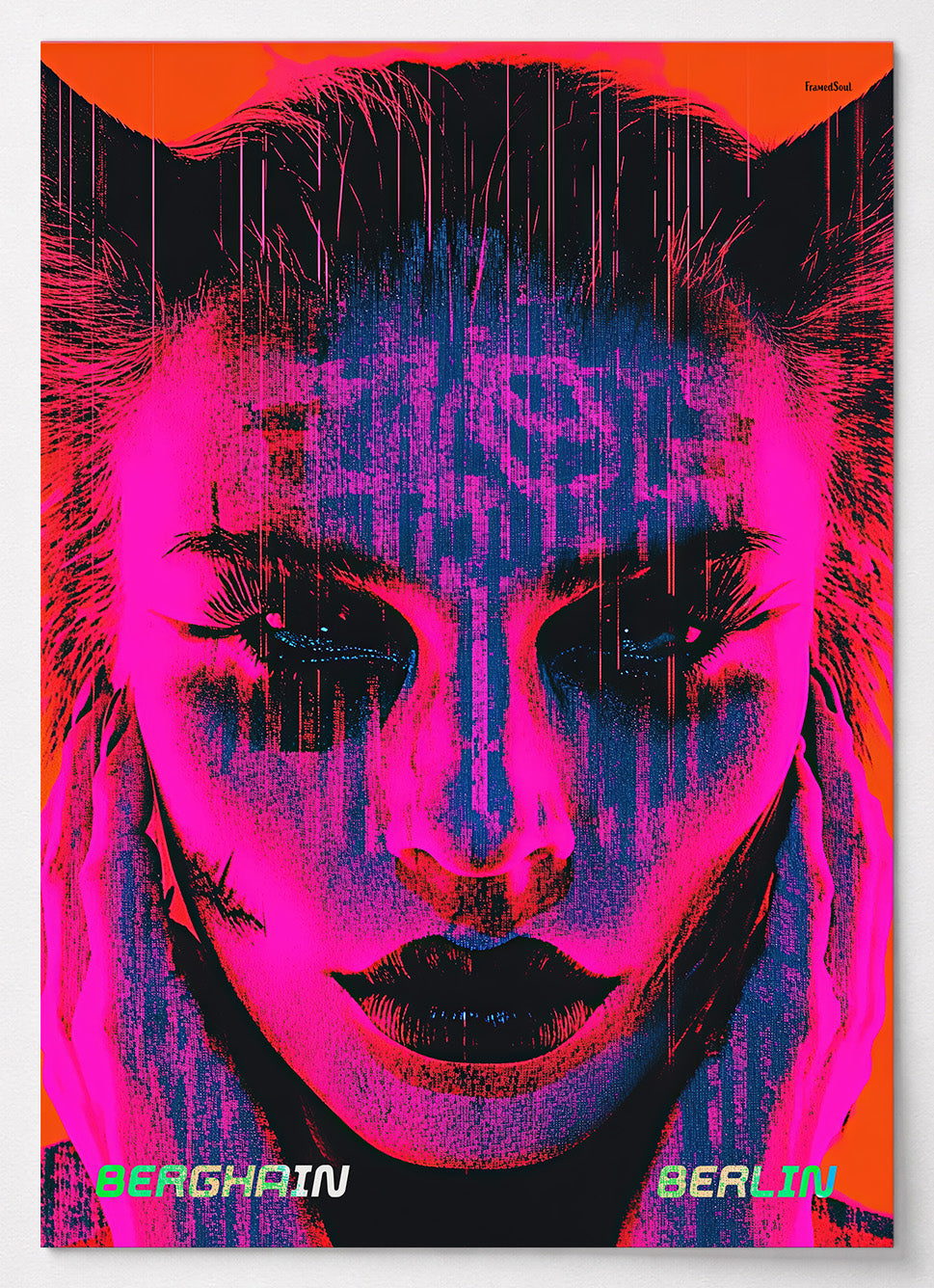 Berlin Poster mit Berliner Bär in Neon-Pink und Glitch-Effekten