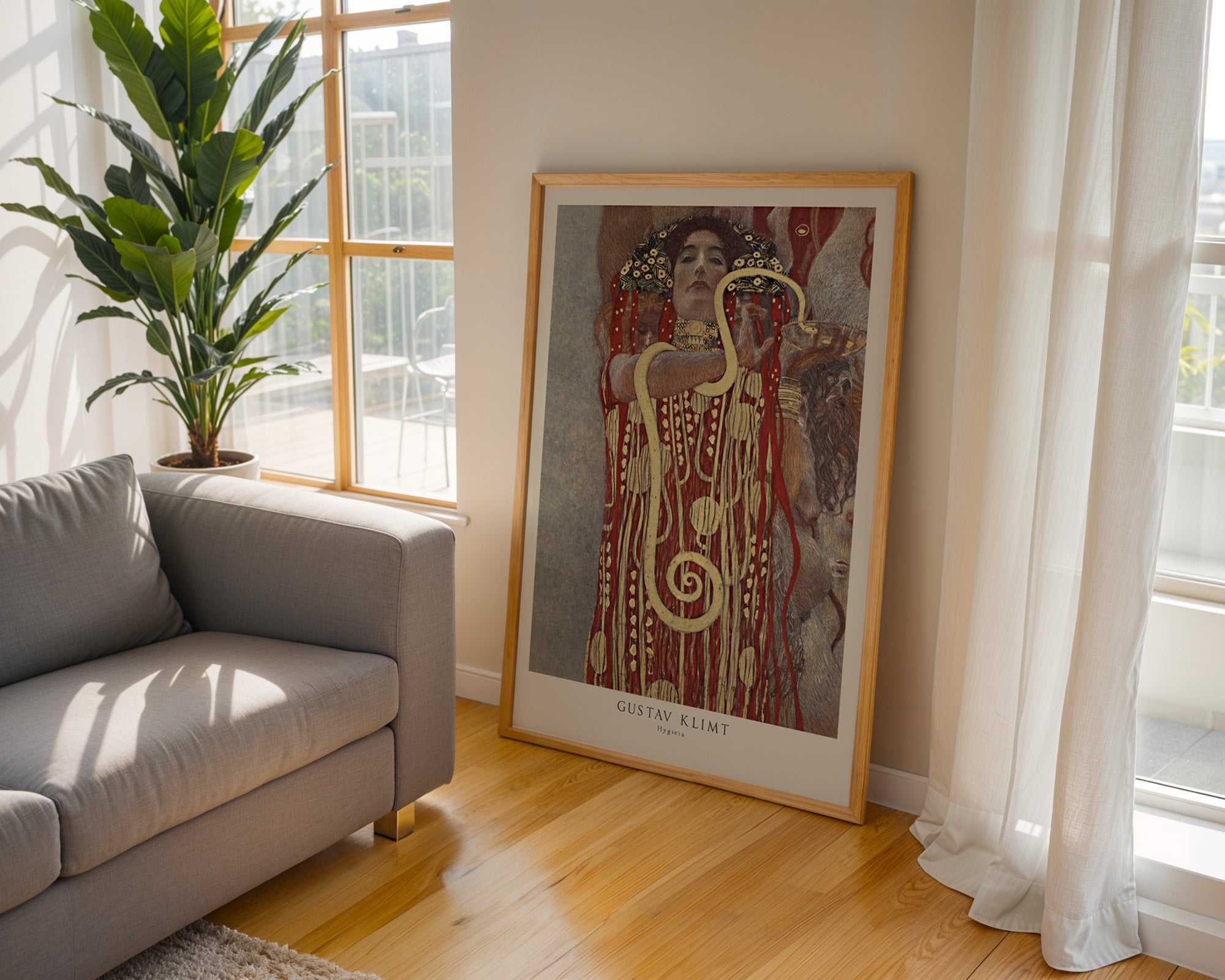 Klimt Hygieia Poster gerahmt im Flur
