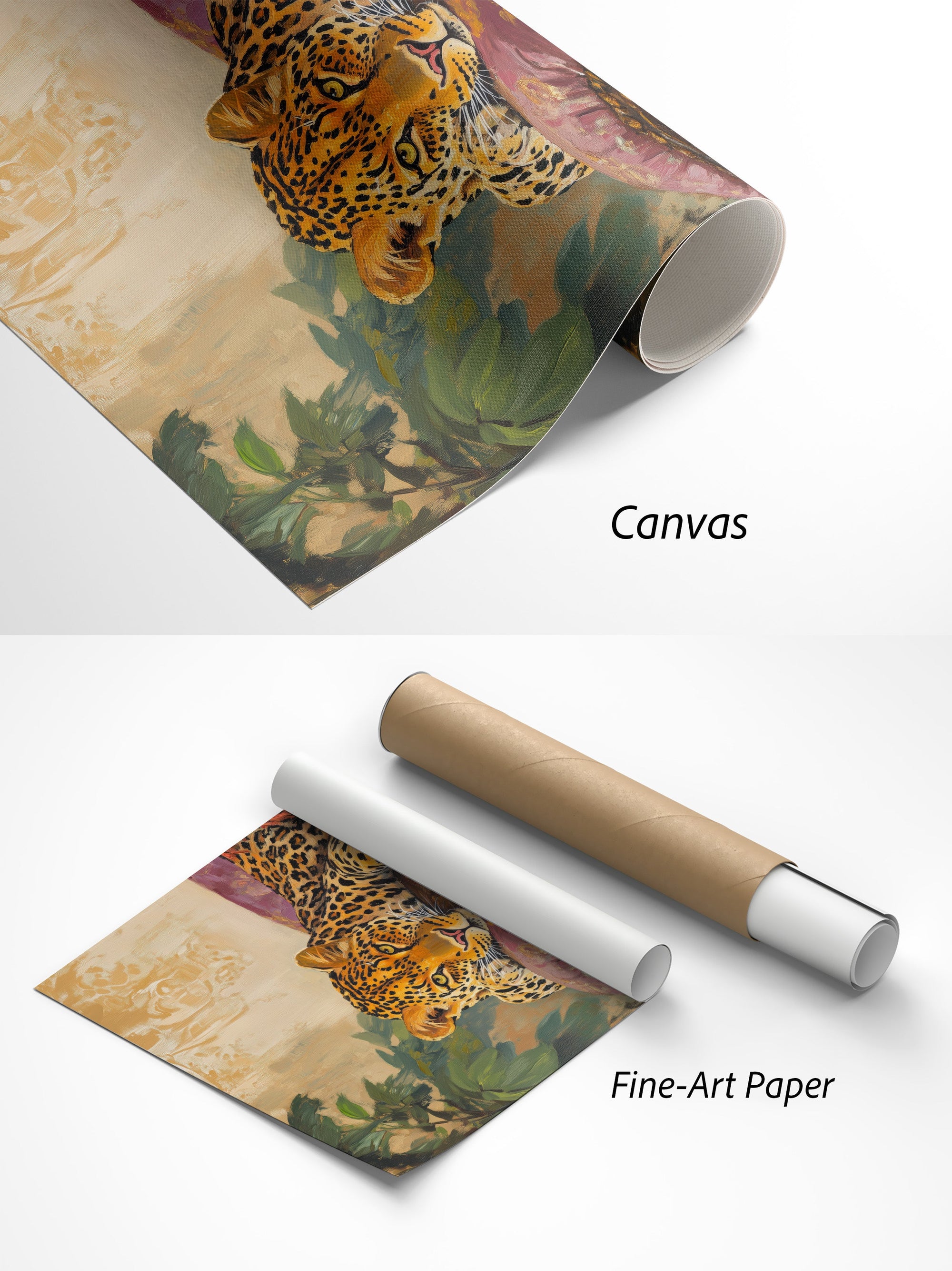 Poster Leopard auf dem Sofa im Materialvergleich: strukturierte Leinwand und mattes Fine-Art-Papier mit Versandrohr