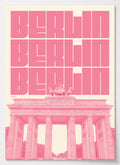 Berlin Poster mit Brandenburger Tor und BERLIN-Schriftzug in Rosa