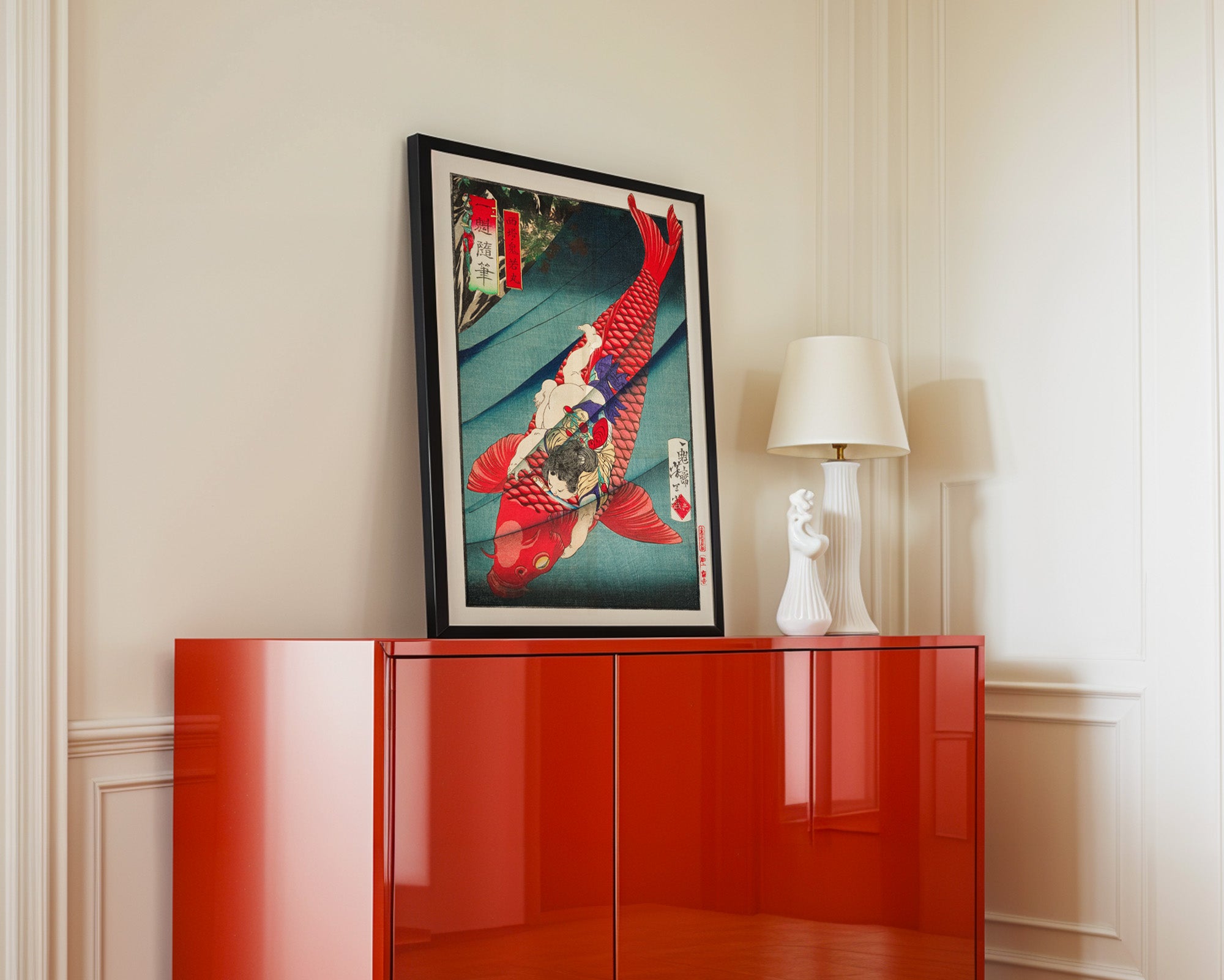 Dramatisches Ukiyo-e Poster gerahmt im Wohnzimmer